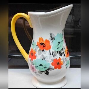 The Pioneer Woman Fleamarket Floral White 2Qt Pitcher